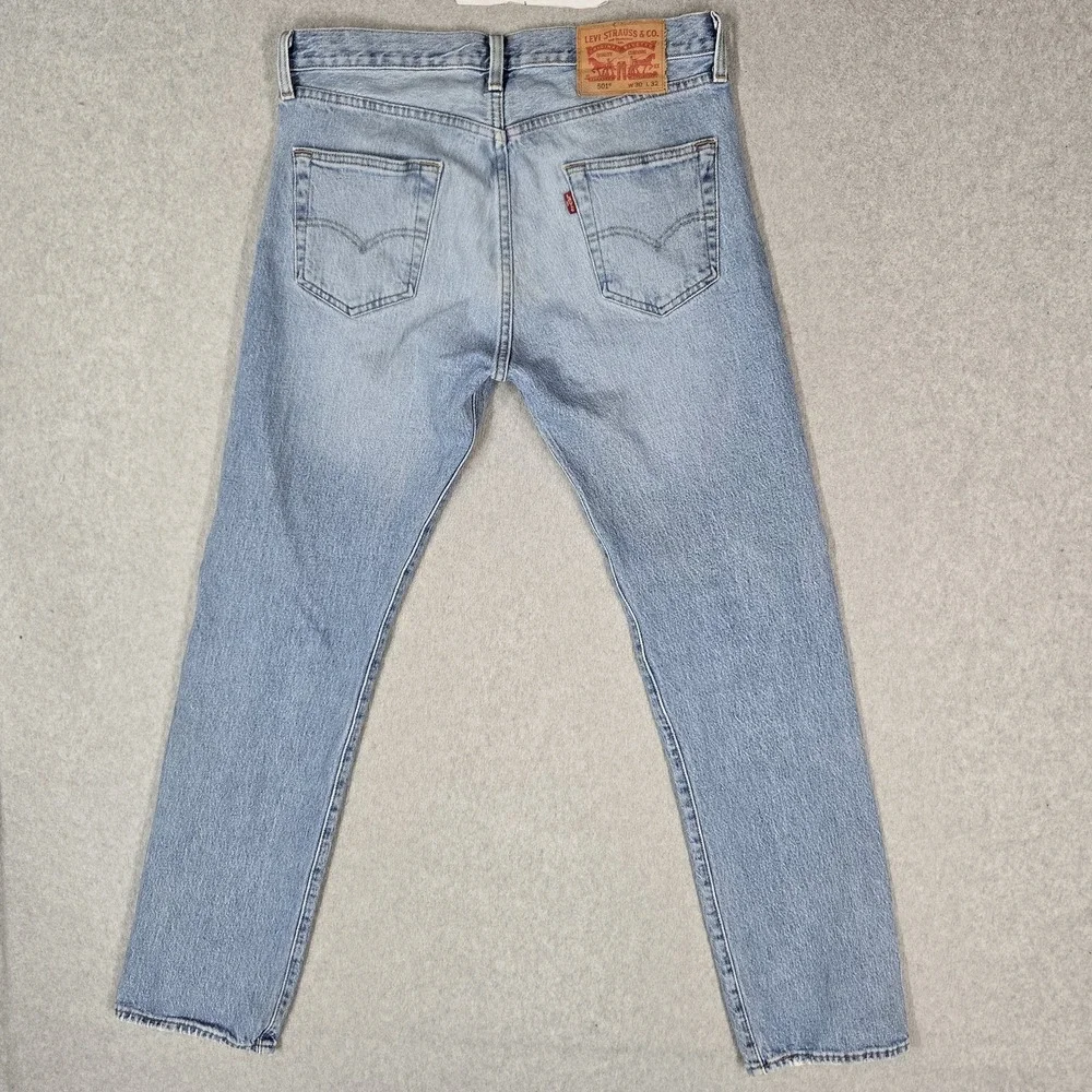 Levi's 501 Men Jeans 30X32 Light Blue Denim Original Fit Straight Leg 30